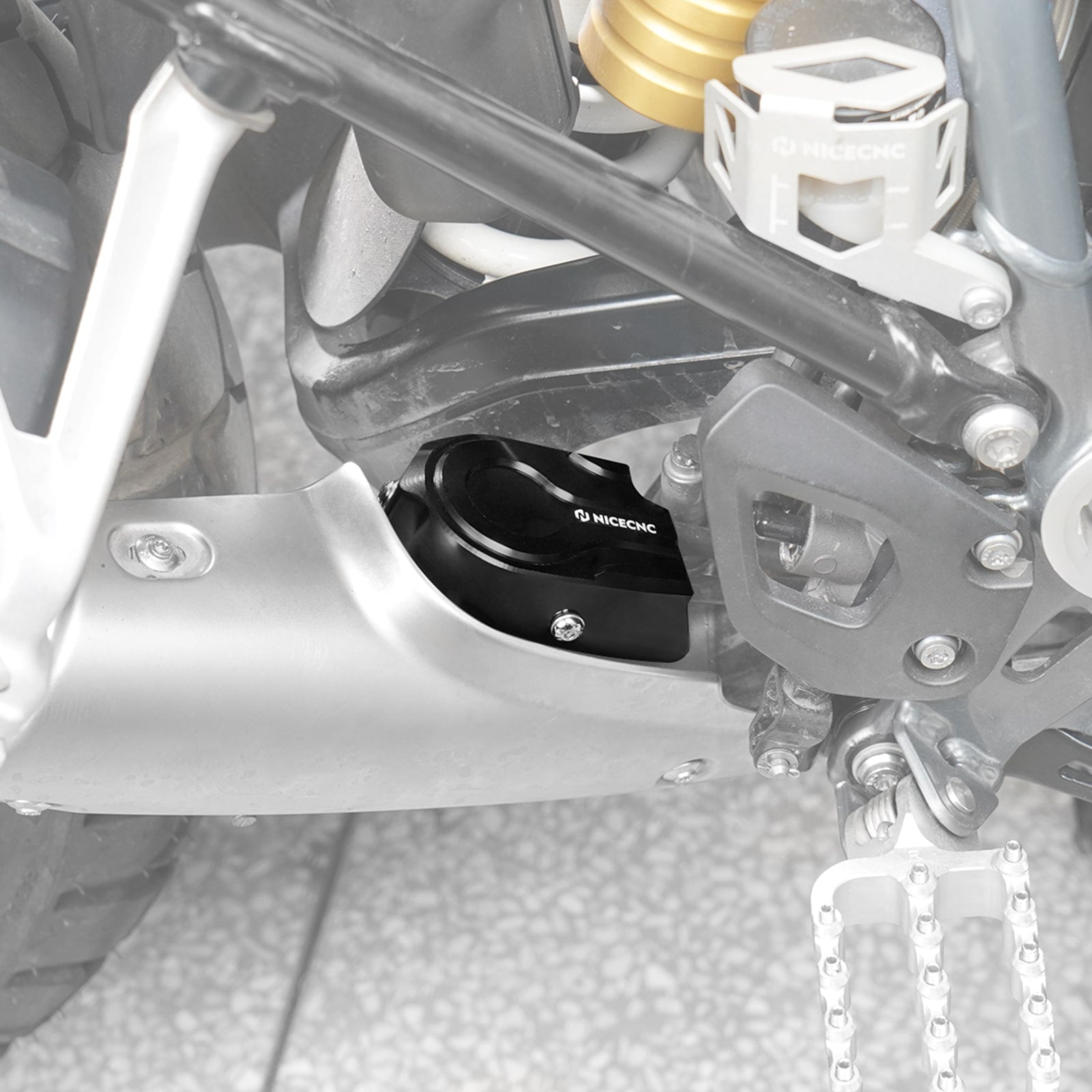 Exhaust Flap Cover For BMW R1250GS 2019-2023