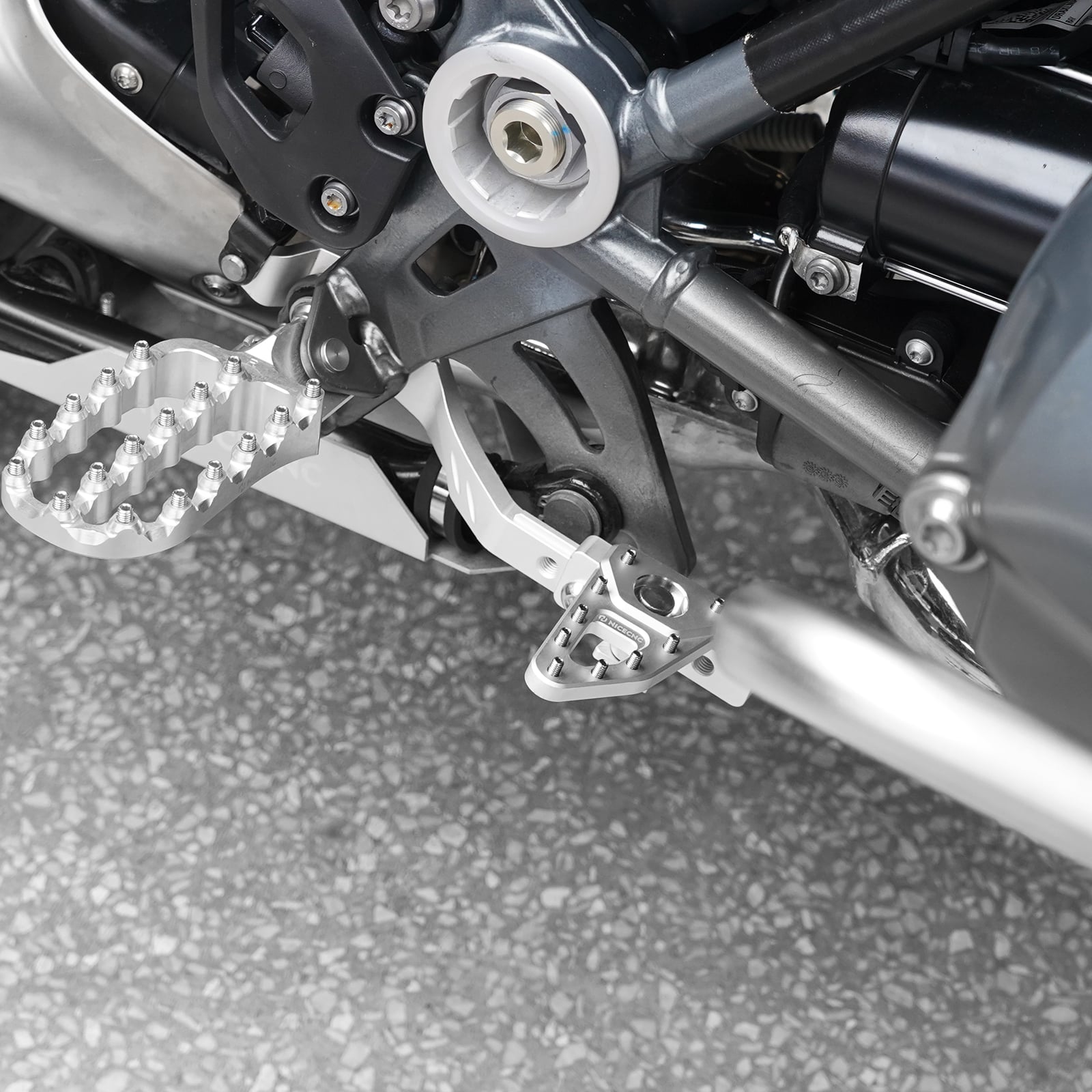 Adjustable Rear Brake Lever Pedal For BMW R1200GS R1250GS