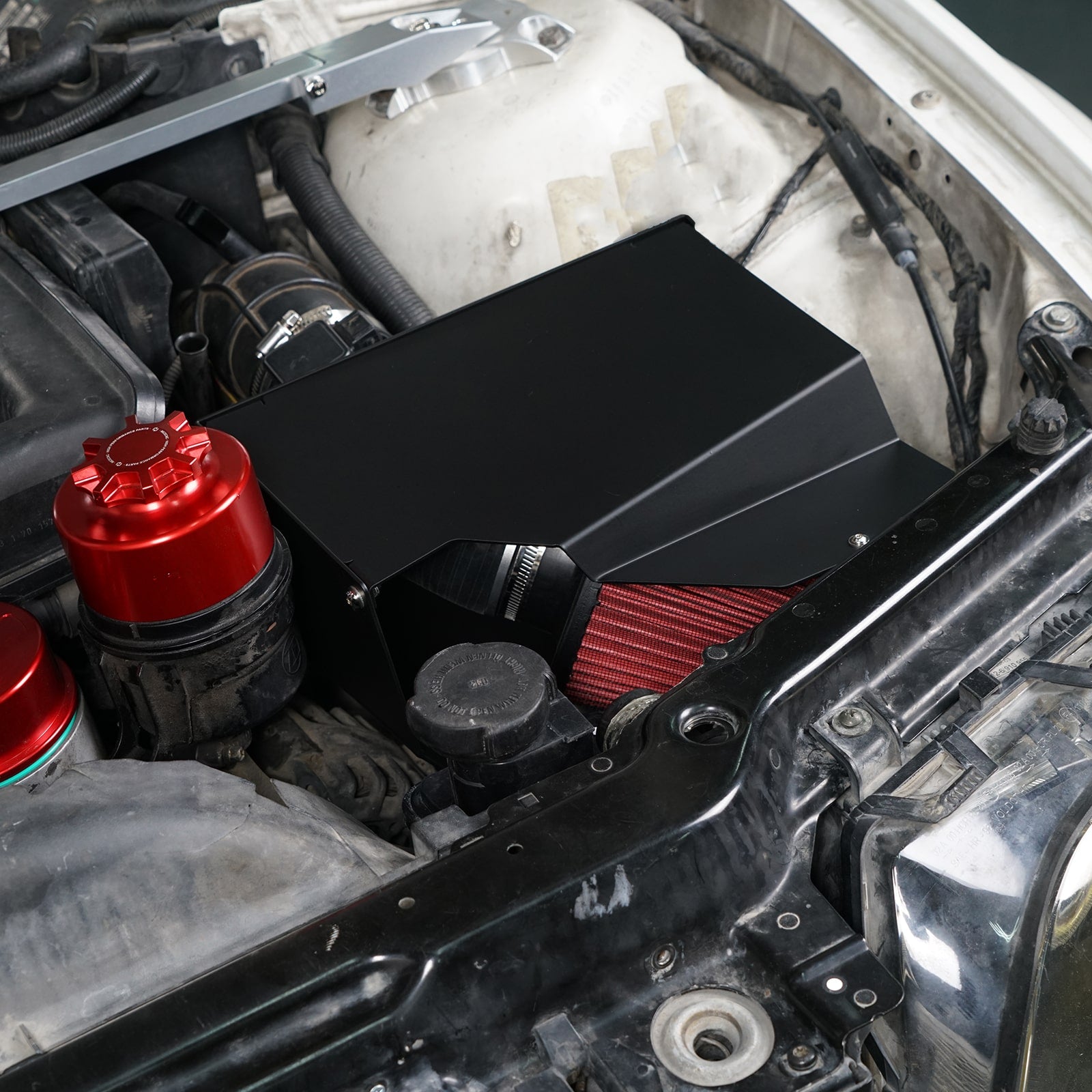 Engine Performance Cold Air Intake Kit For 99-05 BMW E46 323i 325i 328i