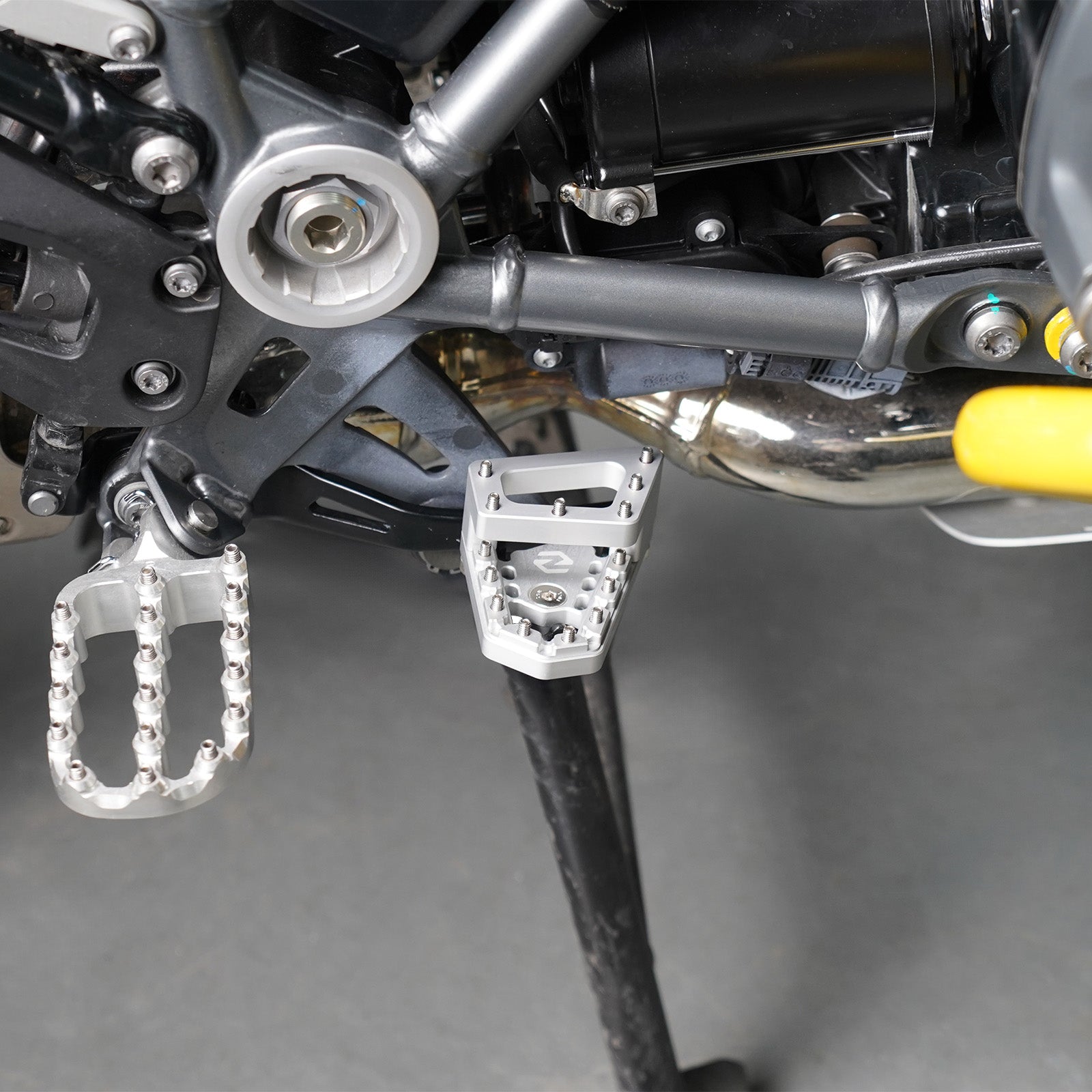 Dual Control Rear Brake Lever Pedal Extender For BMW R1250GS 2018-2023