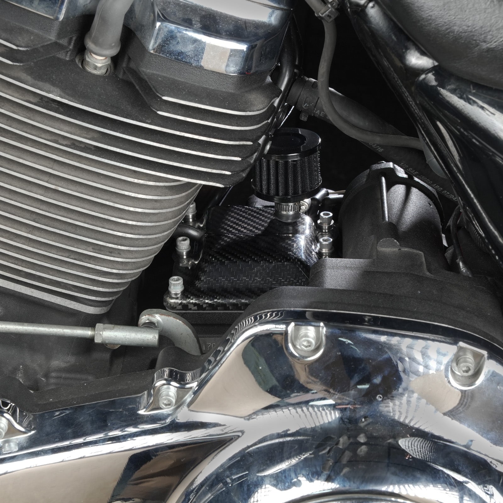 Carbon Fiber Shell M8 Vented Transmission Top Cover For Harley Road King Street Glide