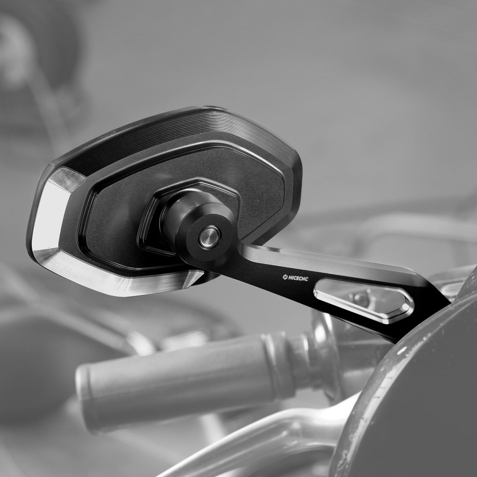 Convex Rear View Mirrors Kit For Harley Softail Deluxe Slim Fat Boy Heritage Classic