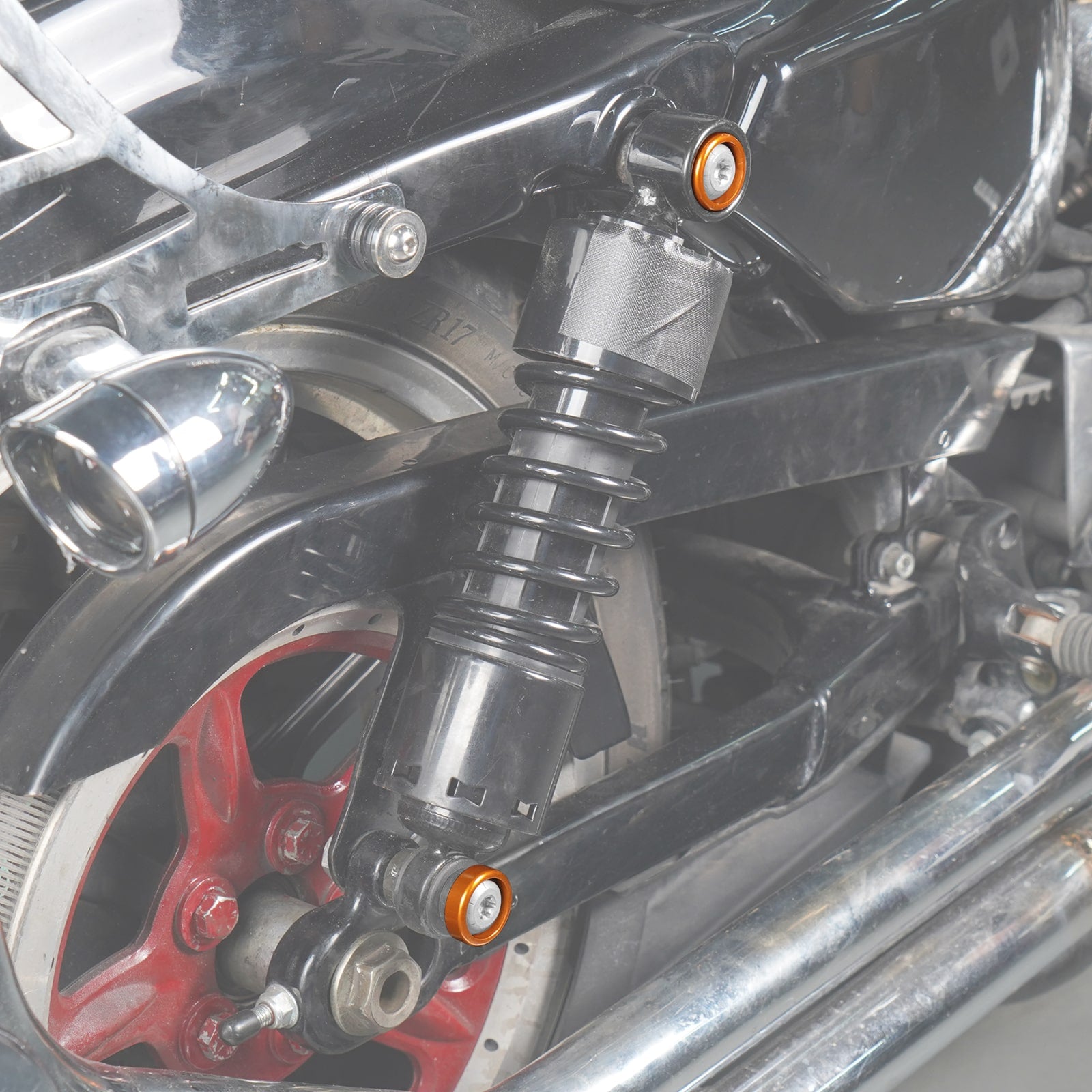 Shock Absorber Bracket Trim Rings For Harley Sportster 1200 883 72 48 XL Roadster