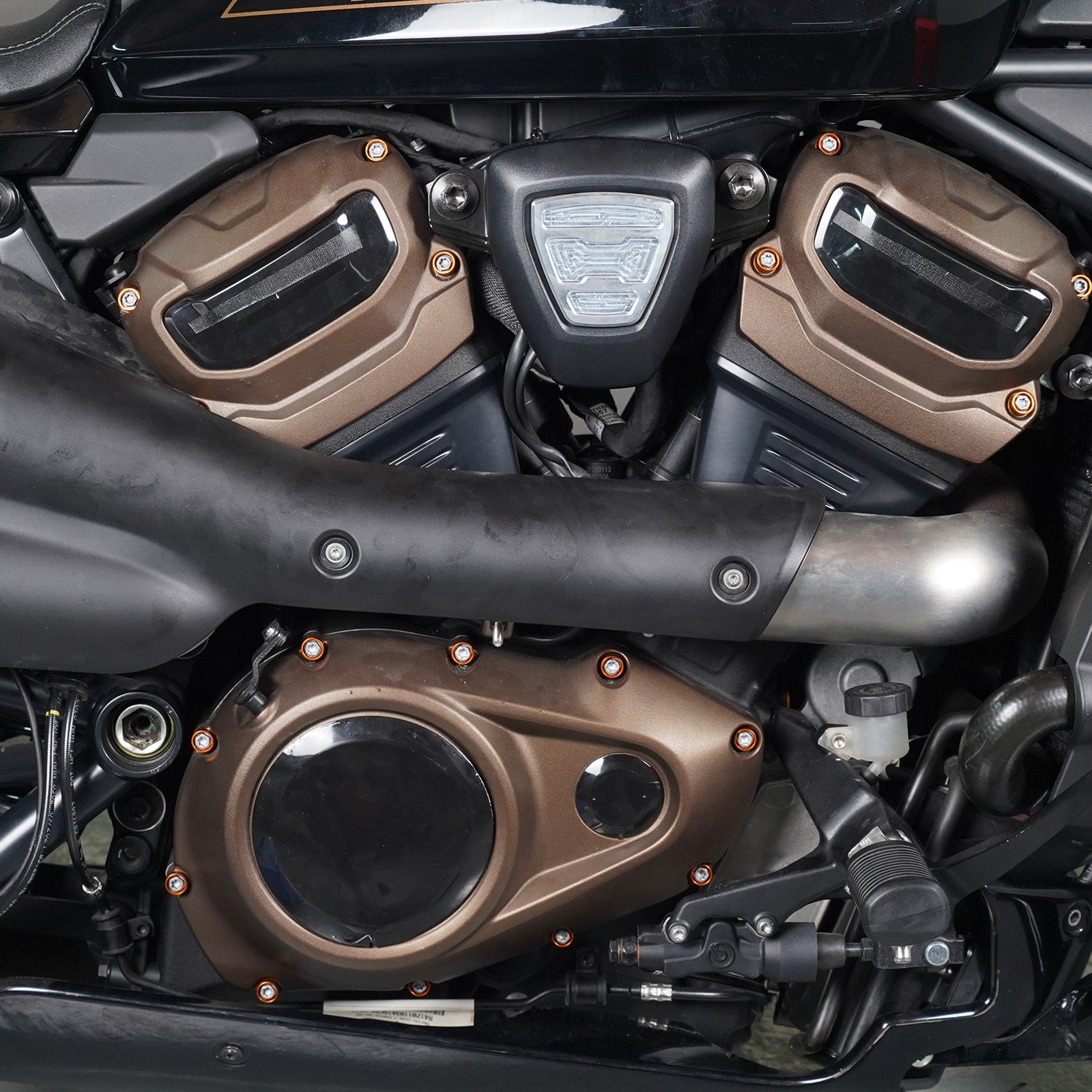 Primary Engine Cover Bolts Caps For Harley Sportster S Pan America 1250 Nightster