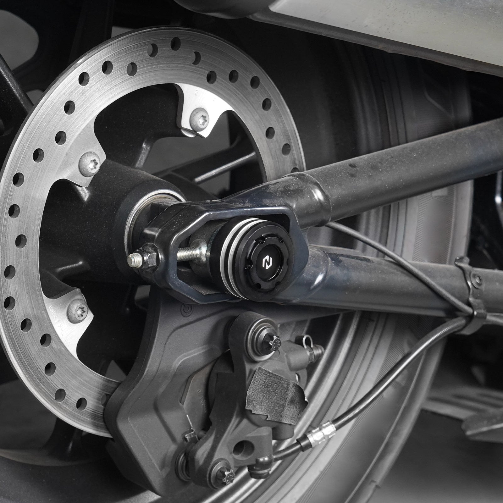 Pair Rear Axle Nut Covers Caps For Harley Sportster S 1250 Pan America