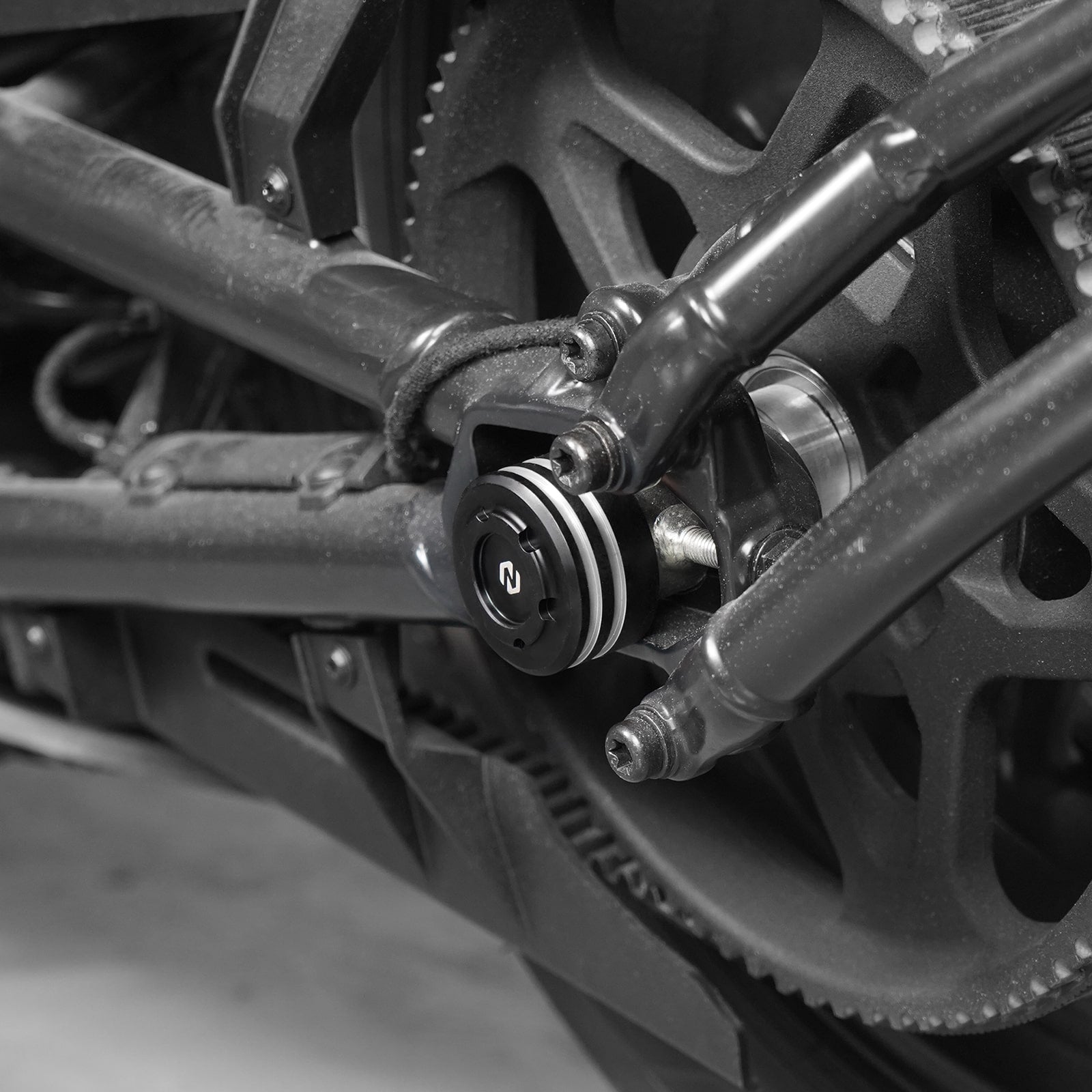 Pair Rear Axle Nut Covers Caps For Harley Sportster S 1250 Pan America