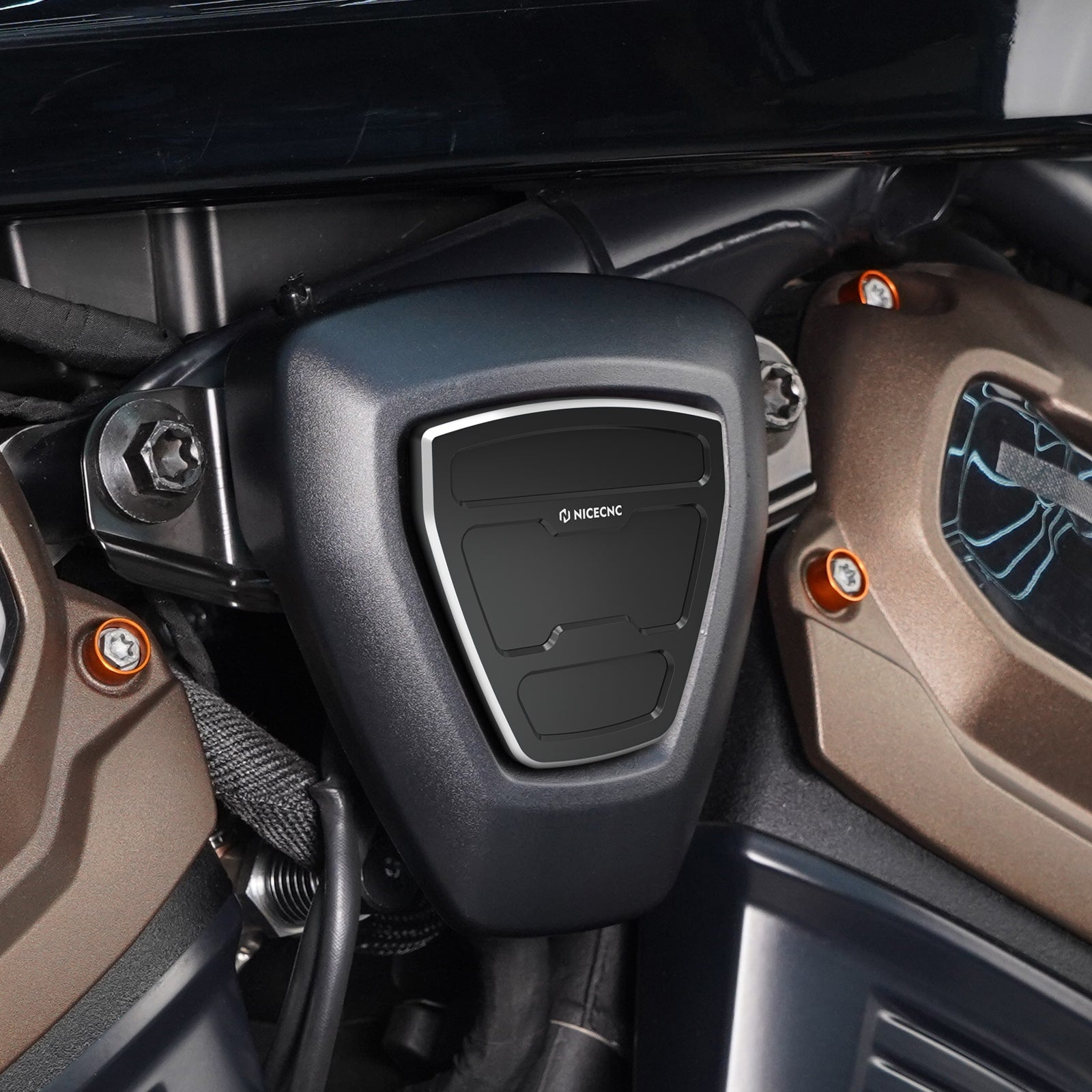 Engine V-Side Cover & Ignition Coil Bracket Screws For Harley Sportster S 1250 Nightster