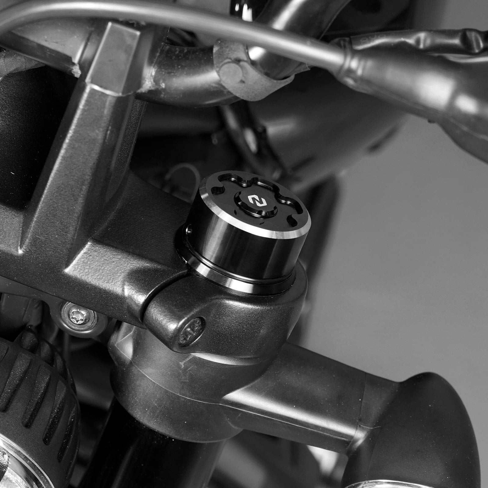 Front Fork Stem Top Caps Upper Covers For Harley Sportster S 1250 2021-2024