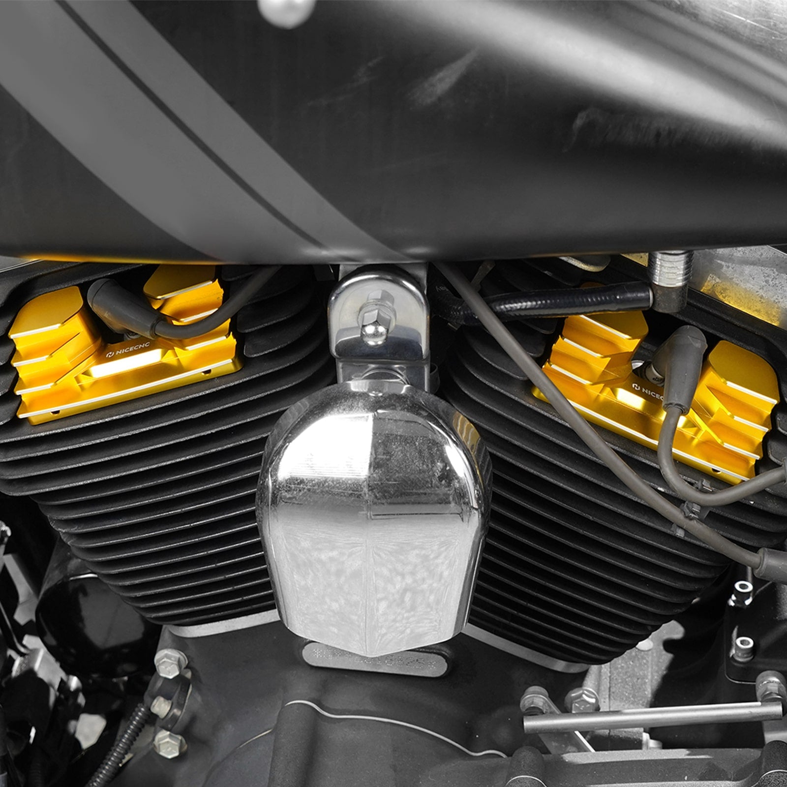 Finned Spark Plug Head Bolt Covers For Harley Twin Cam Dyna Low Rider Street Bob Fat Bob