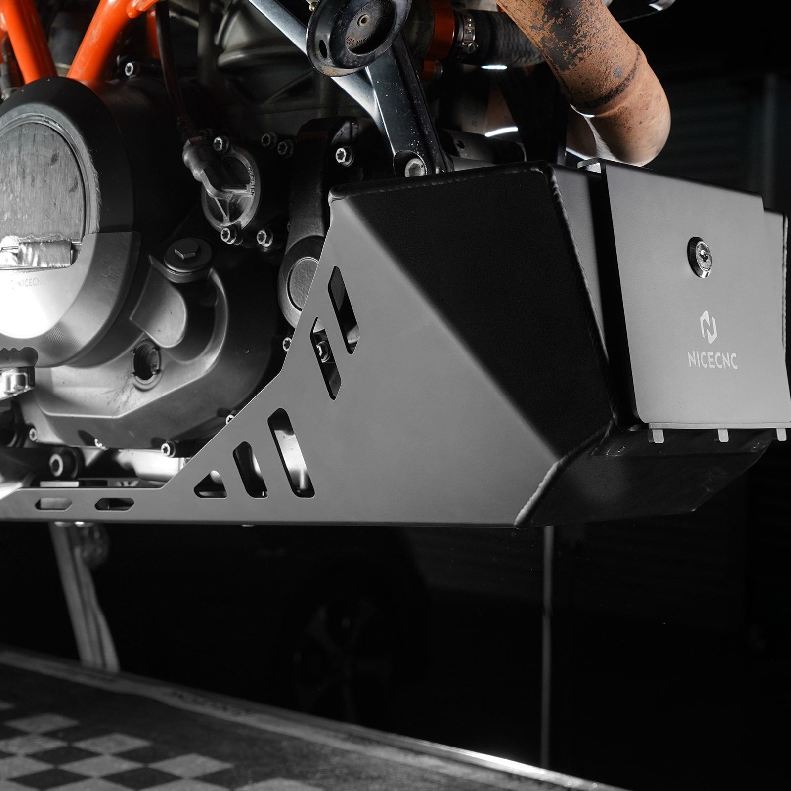 Skid Plate Engine Guard with Built-in Toolbox For KTM 690 Enduro SMC R 2008-2025