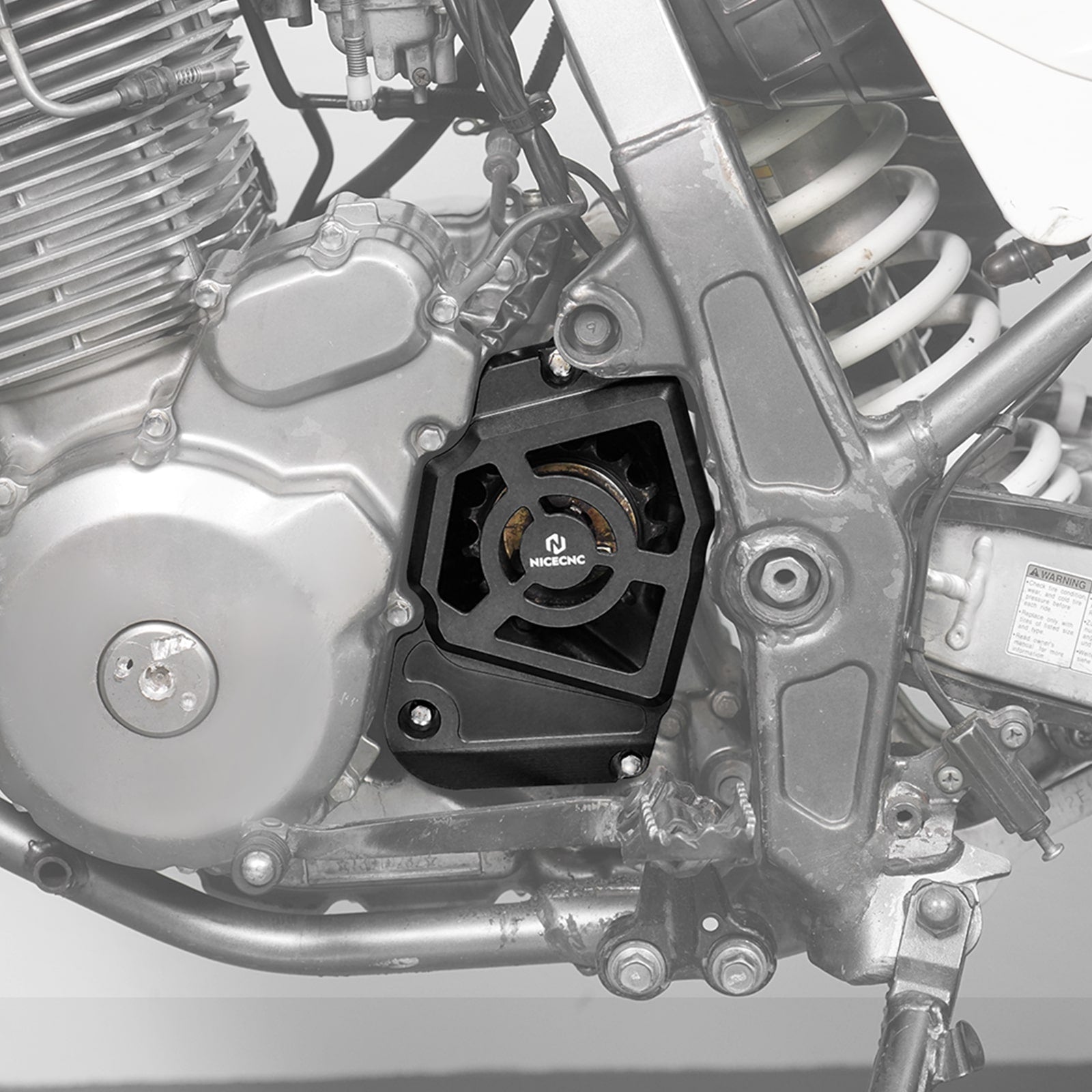 Engine Sprocket Cover Chain Guard Case Saver For Suzuki DR650S / SE