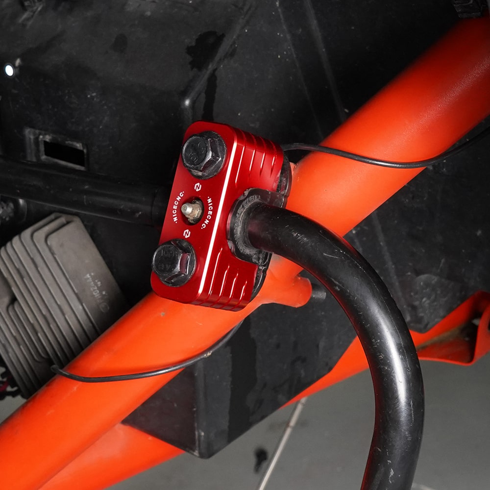 Pair UTV Rear Sway Bar Bushing Clamps Mounts Stabilizer Brackets For Can Am X3 2017-2022