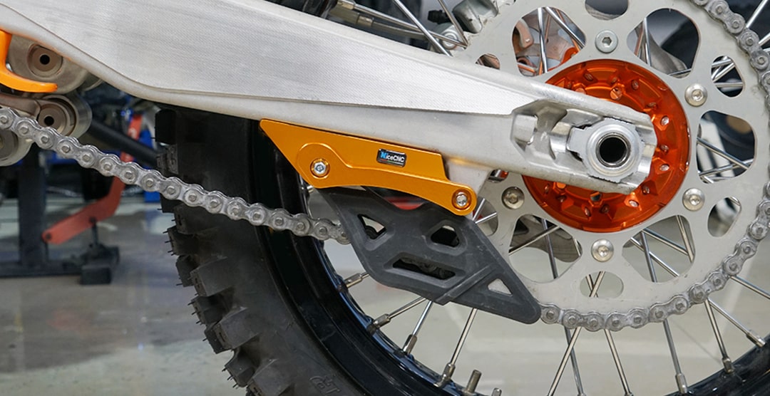 Why a Chain Guard is So Important on a Motorcycle