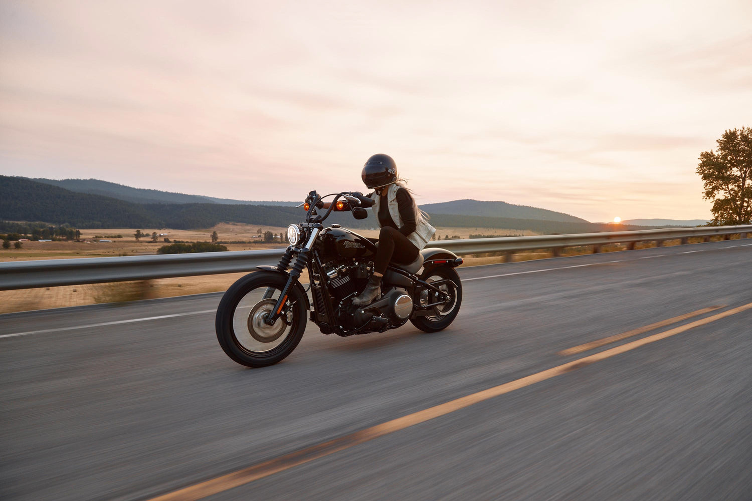 How to Ride a Motorcycle for Beginners