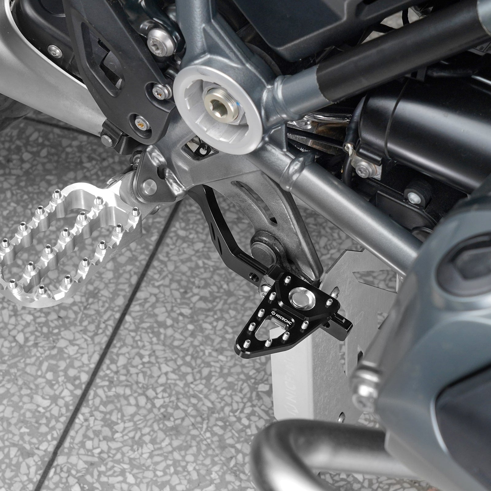 Adjustable Rear Brake Lever Pedal For BMW R1200GS R1250GS