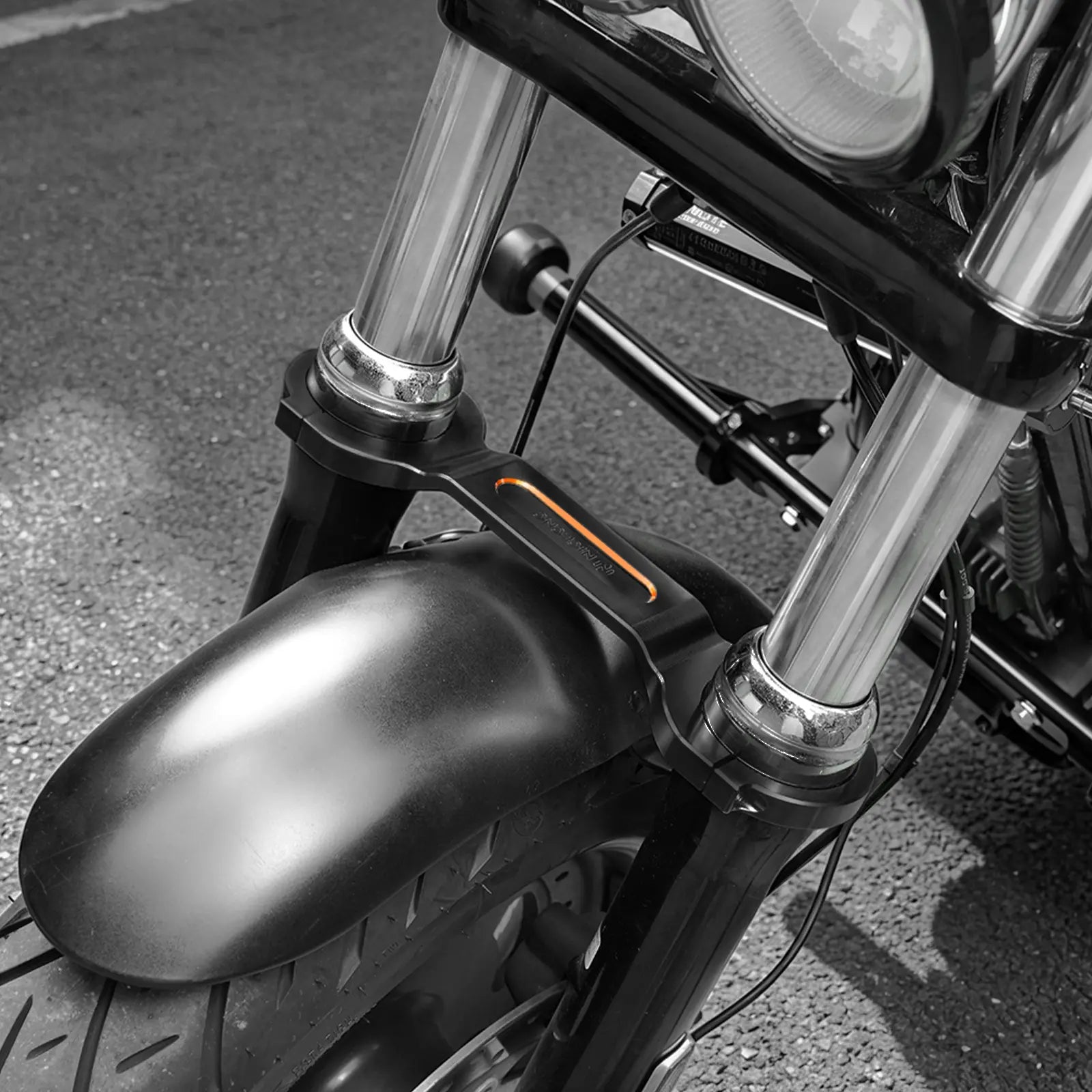 Fork Brace Stabilizer Leg Brace For Harley Dyna Street Bob Low Rider Fat Bob Super Glide