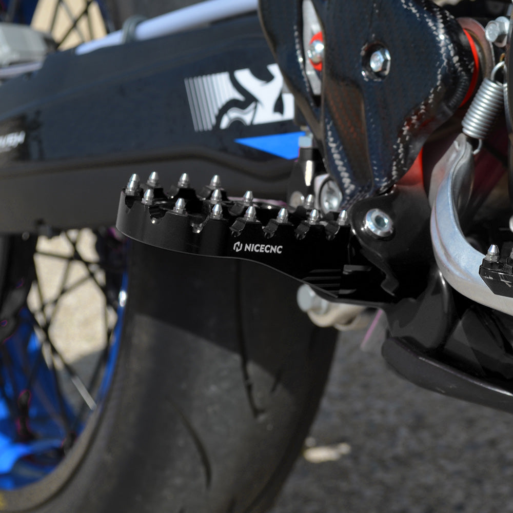 Pair Forged Footrest Footpegs For Beta RR 2020-2024
