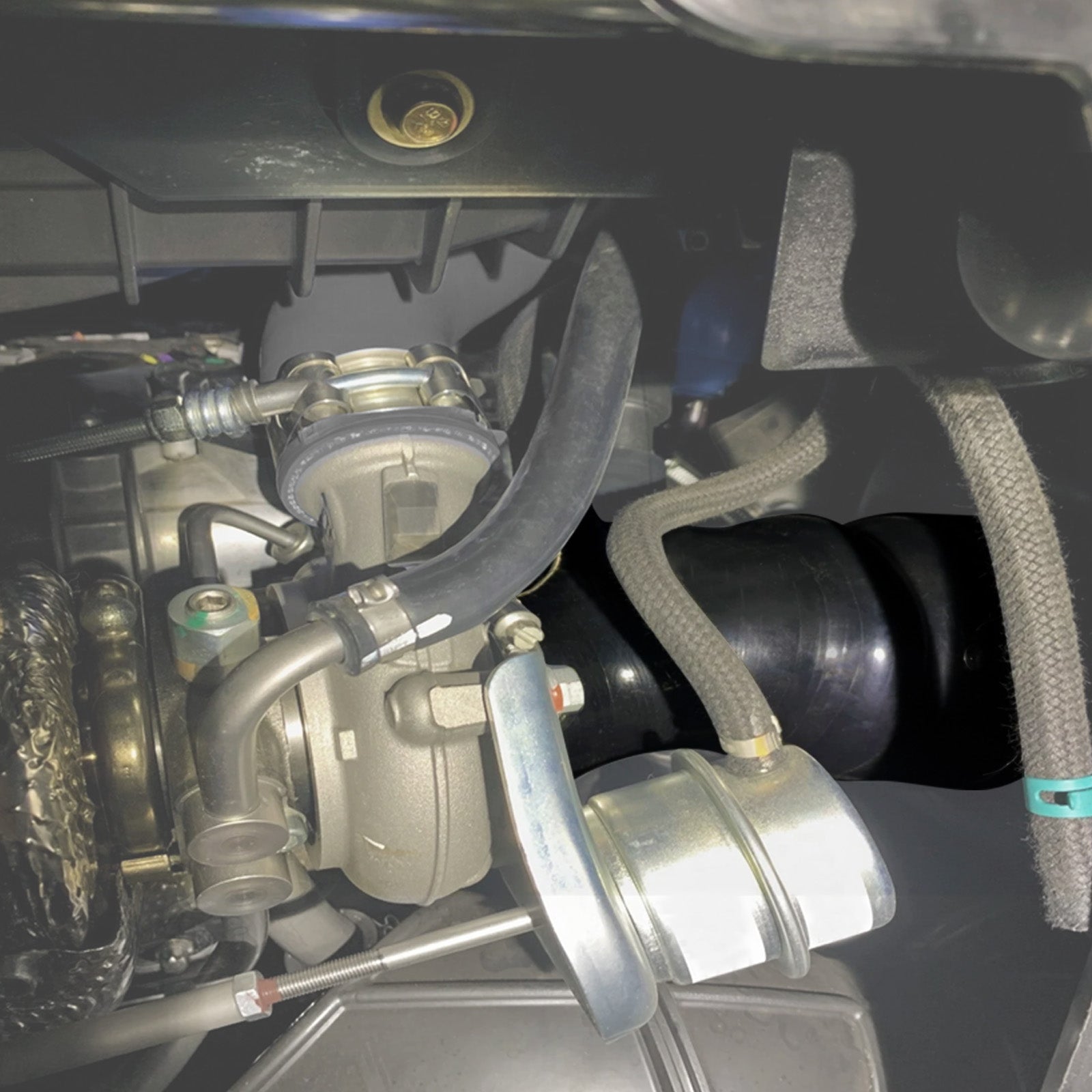 UTV Reinforced Silicone Performance Intake Hose Kit For Can-Am Maverick X3 20-24