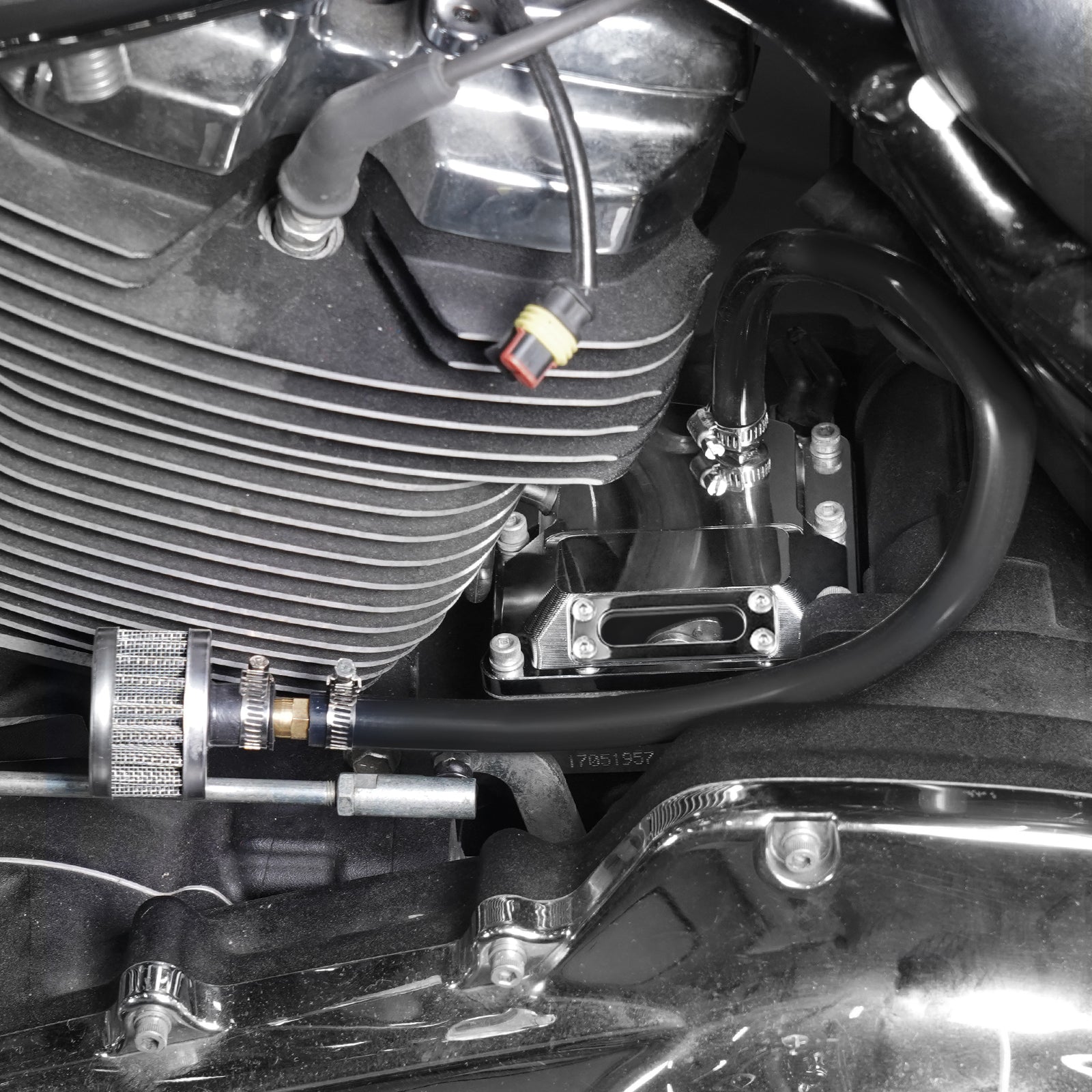 Harley Road King Street Glide Chrome Vented Transmission Top Cover