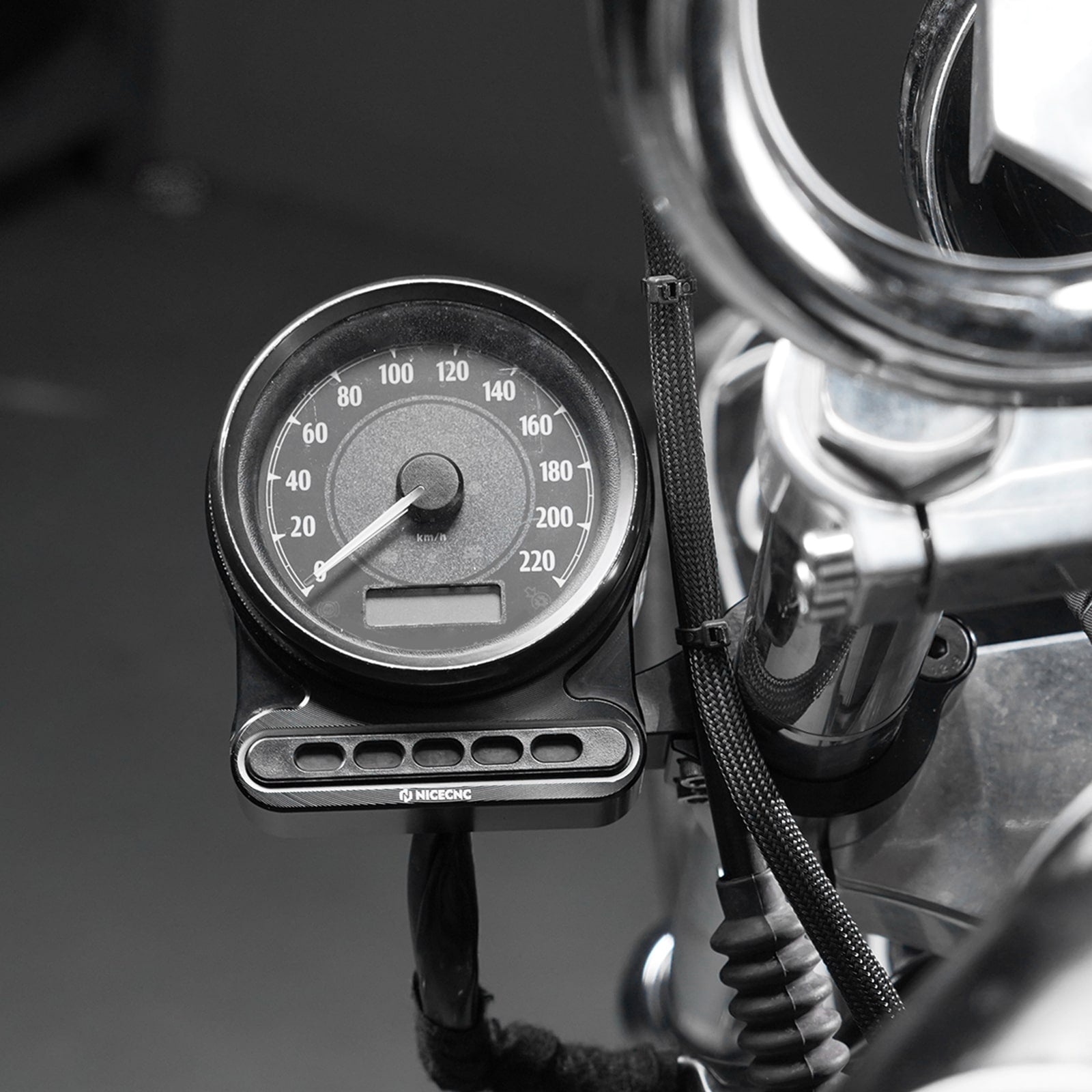 Speedometer & Indicator Lights Relocation Bracket Kit For Harley Sportster 1200 883 XL