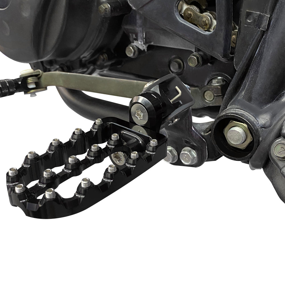 Pair Enlarged Adjustable Foot Pegs Footrest For Kawasaki KLR650 1987-2018
