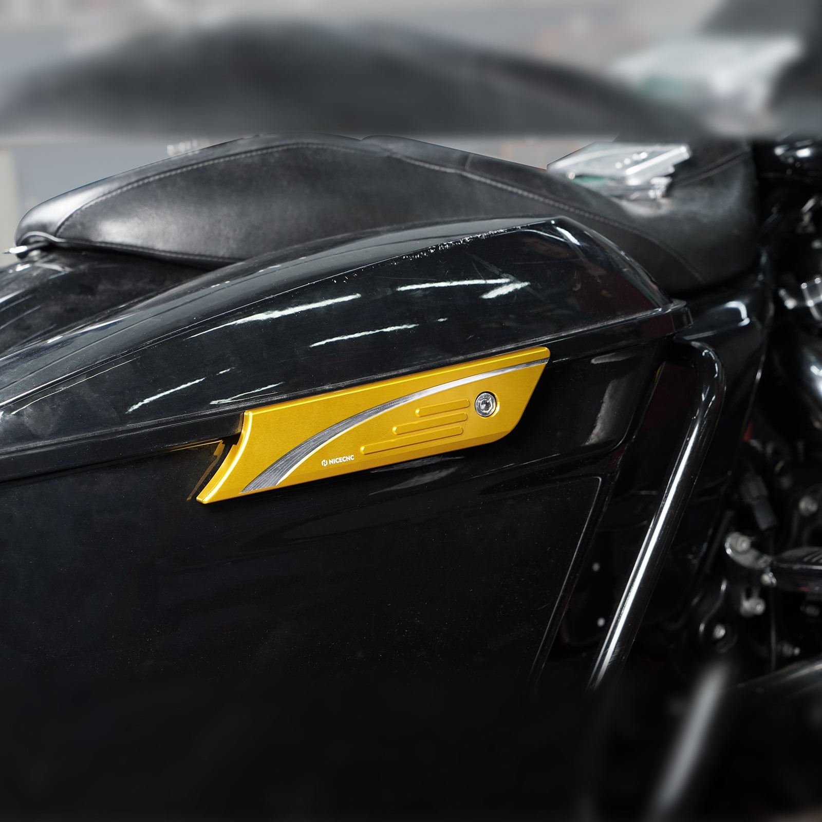 Saddlebag Latch Covers Kit For Harley Davidson Touring Models 2014-2023