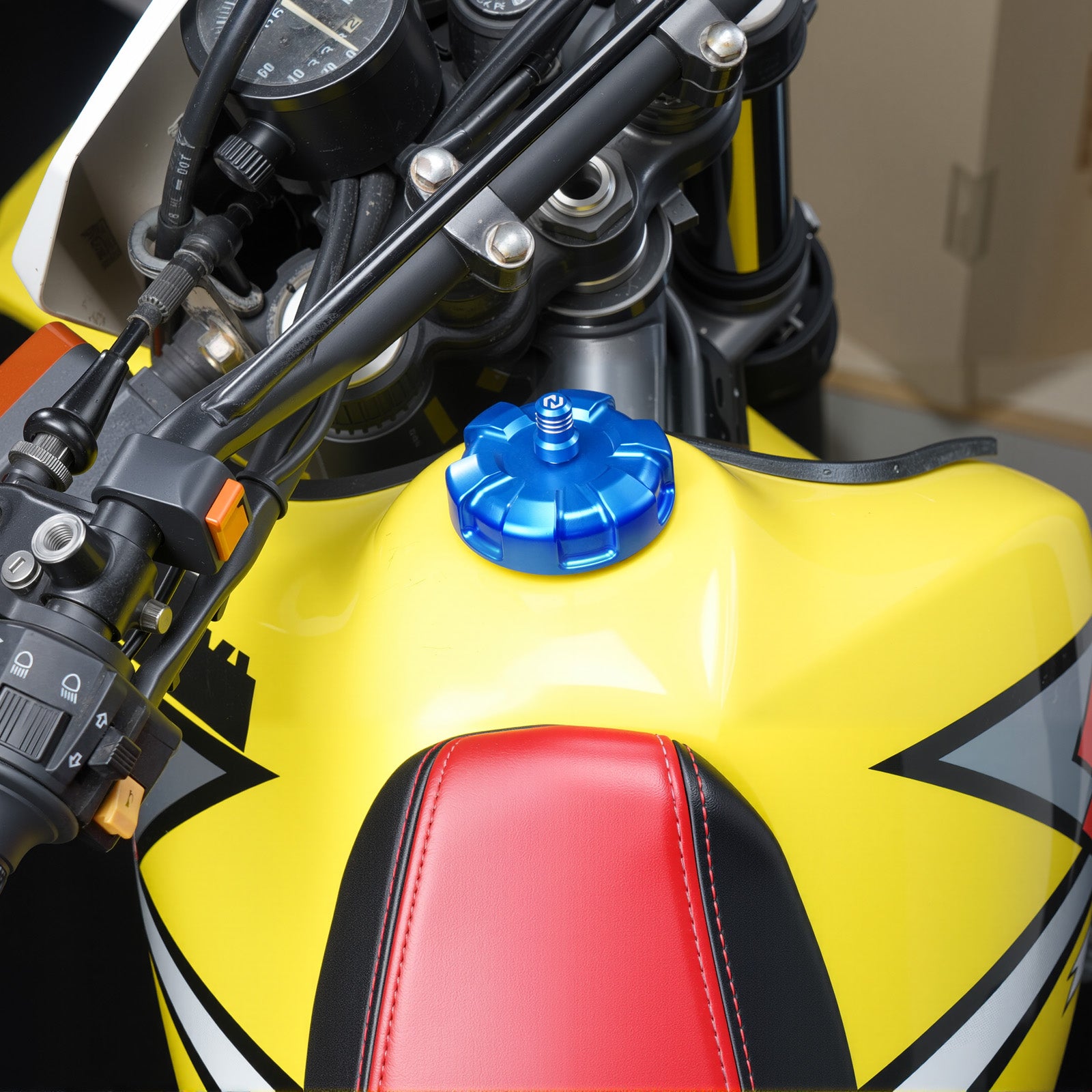 Gas Tank Cap w/One-Way Breather Valve For Suzuki DR650 S / SE 1996–2025