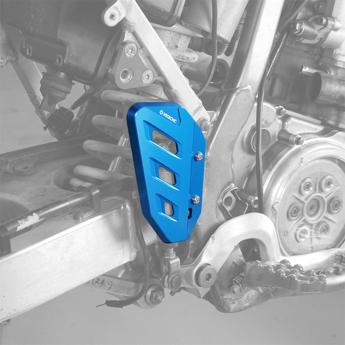 Anodized Aluminum Brake Master Cylinder Clamp Cover For Suzuki DRZ400S DR400E 2000-2022, CNC