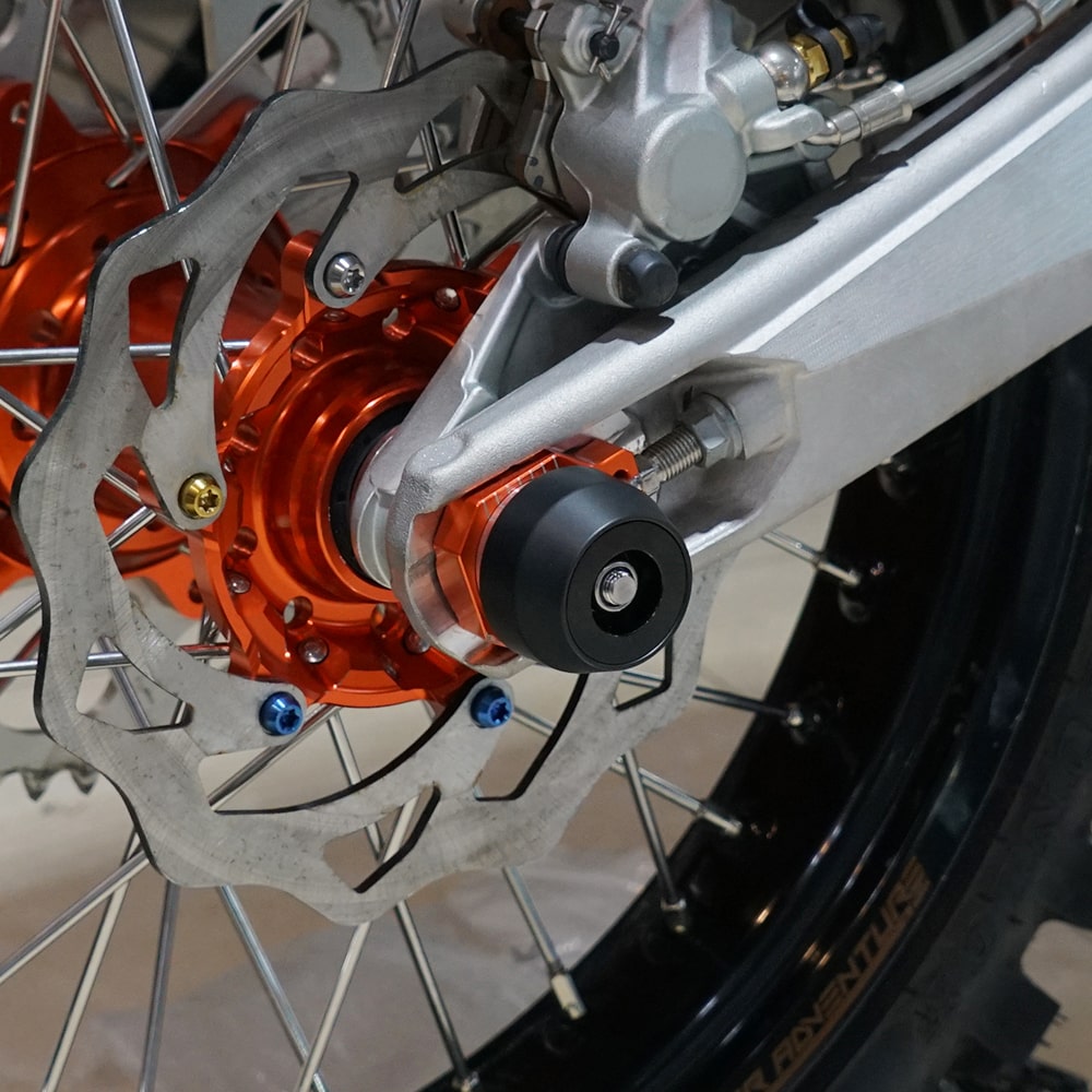 Husqvarna & KTM Rear Wheel Axle Sliders Crash Pad Protector Protective Ball Heads